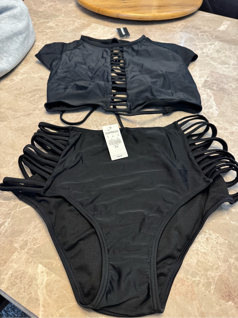 Express Strappy swim set M - Picture 3 of 11